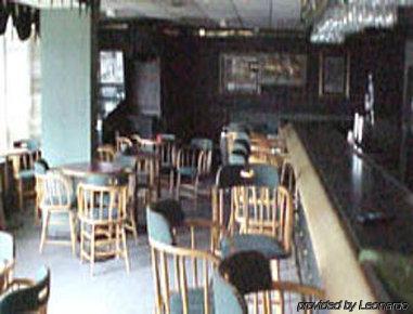 Days Inn Lansing South Restoran gambar